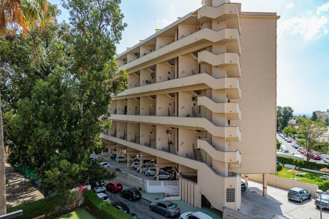 Weforyou Los Alamos 4 - 800 M From The Beach Apartment Торемолинос Екстериор снимка