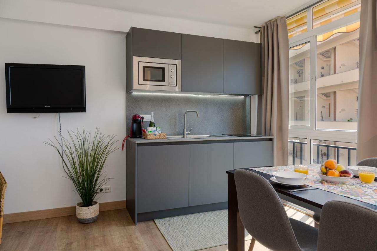 Weforyou Los Alamos 4 - 800 M From The Beach Apartment Торемолинос Екстериор снимка